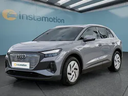 Grau Gebraucht 2022 Audi Q4 e-tron SUV | 24.749 € (Guter Preis)