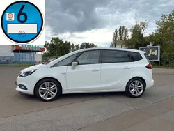 Schneeweiss/summitwhite/arctic Gebraucht 2019 Opel Zafira Tourer Innovation Van / Kleinbus | 17.950 € (Teuer)