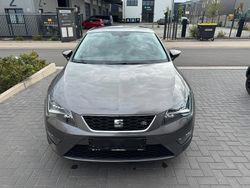 Grau Gebraucht 2016 Seat Leon Limousine | 12.300 € (Fairer Preis)