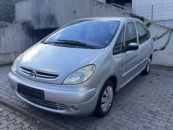 Silber Gebraucht 2002 Citroën Xsara Picasso Van / Kleinbus | 950 € (Guter Preis)