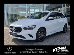 Polarweiß Gebraucht 2023 Mercedes B250e Progressive Van / Kleinbus | 31.990 € (Superpreis)