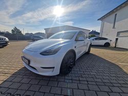 Weiß Gebraucht 2022 Tesla Model Y Performance SUV | 35.000 € (Guter Preis)