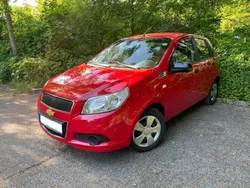 Rot Gebraucht 2010 Chevrolet Aveo Kleinwagen | 2.600 € (Etwas zu teuer)