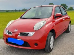 Rot Gebraucht 2009 Nissan Micra Kleinwagen | 2.600 € (Fairer Preis)