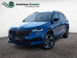 Raceblau Neu 2025 Skoda Karoq SportLine SUV | 40.990 € (Fairer Preis)