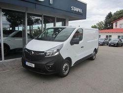 Weiß Gebraucht 2017 Opel Vivaro Van / Kleinbus | 12.800 € (Guter Preis)