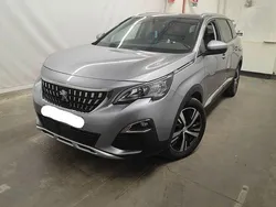 Lack grau artense/metallic klarl Gebraucht 2020 Peugeot 5008 Allure Van / Kleinbus | 18.250 € (Superpreis)