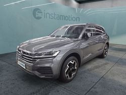 Grau Gebraucht 2024 VW Touareg R SUV | 59.850 € (Guter Preis)