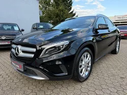 Schwarz Gebraucht 2016 Mercedes GLA180 Urban SUV | 14.400 € (Fairer Preis)