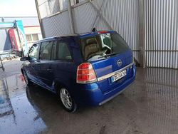 Gebraucht 2007 Opel Zafira Kombi | 2.500 € (Teuer)