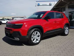 Solid red clear coat Gebraucht 2023 Jeep Avenger EV Altitude SUV | 24.990 € (Superpreis)