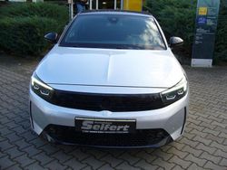 Grau Gebraucht 2024 Opel Corsa Limousine | 20.675 € (Fairer Preis)