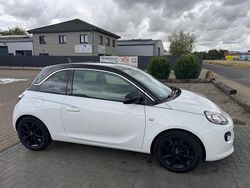 Weiß Gebraucht 2016 Opel Adam Jam Kleinwagen | 6.450 € (Fairer Preis)