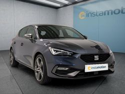Grau Gebraucht 2022 Seat Leon FR Kleinwagen | 30.749 € (Etwas zu teuer)
