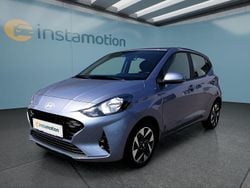 Blau Neu 2025 Hyundai i10 Trend Kleinwagen | 18.799 € (Etwas zu teuer)
