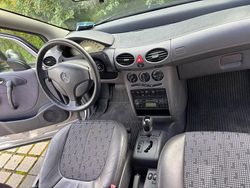 Grau Gebraucht 2000 Mercedes A140 Limousine | 2.500 € (Fairer Preis)