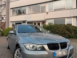 Grau Gebraucht 2007 BMW 320 Sport Line Limousine | 5.999 € (Fairer Preis)