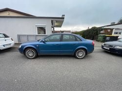 Blau Gebraucht 2002 Audi A4 Limousine | 850 € (Superpreis)