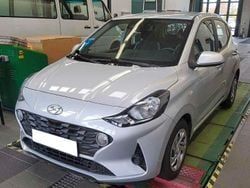 Silber Gebraucht 2021 Hyundai i10 Select Kleinwagen | 11.400 € (Guter Preis)