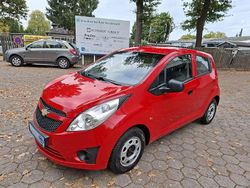 Super red Gebraucht 2011 Chevrolet Spark Kleinwagen | 2.350 € (Fairer Preis)