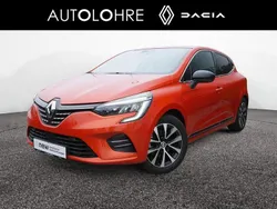 Valencia orange Gebraucht 2023 Renault Clio V Techno Kleinwagen | 18.900 € (Fairer Preis)