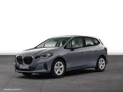 Grau Gebraucht 2024 BMW 216 Active Tourer Van / Kleinbus | 32.130 € (Teuer)