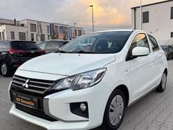 Weiß Gebraucht 2021 Mitsubishi Space Star Basis Limousine | 7.900 € (Superpreis)