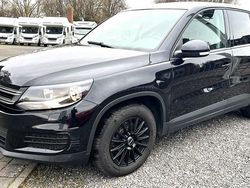 Schwarz Gebraucht 2014 VW Tiguan Trendline SUV | 9.950 € (Fairer Preis)