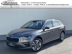 Schwarz Neu 2025 Skoda Scala Tour Kleinwagen | 27.290 € (Fairer Preis)