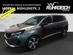 Grau Gebraucht 2023 Peugeot 5008 GT Van / Kleinbus | 38.750 € (Etwas zu teuer)
