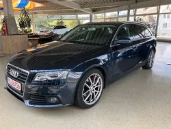 Blau Gebraucht 2010 Audi A4 Ambition Kombi | 7.500 € (Superpreis)