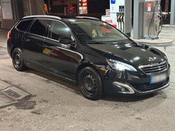 Schwarz Gebraucht 2016 Peugeot 308 Allure Kombi | 8.999 € (Guter Preis)