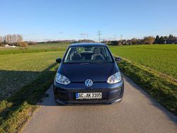Blau Gebraucht 2013 VW up! Kleinwagen | 4.600 € (Fairer Preis)