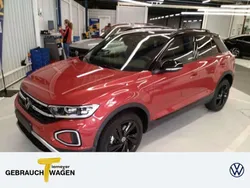 Rot Gebraucht 2024 VW T-Roc Style SUV | 29.220 € (Superpreis)