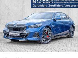 Blau Gebraucht 2023 BMW 550e Comfort Edition Limousine | 64.890 €