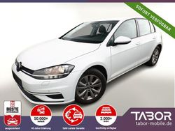 Pure white Gebraucht 2019 VW Golf VII Comfortline Limousine | 18.488 € (Fairer Preis)