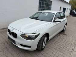 Weiß Gebraucht 2012 BMW 118 Comfort Edition Kleinwagen | 4.999 € (Guter Preis)