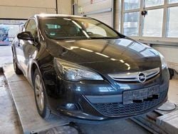 Schwarz Gebraucht 2012 Opel Astra GTC Innovation Coupé | 3.999 € (Guter Preis)