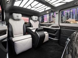 Schwarz Neu 2025 Mercedes V300 Business Van / Kleinbus | 422.450 €