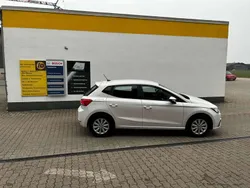 Weiß Gebraucht 2022 Seat Ibiza Style Limousine | 17.500 € (Fairer Preis)