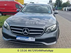 Grau Gebraucht 2019 Mercedes E300 Kombi | 25.600 € (Fairer Preis)