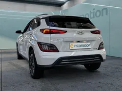 Weiß Gebraucht 2023 Hyundai Kona SUV | 20.249 € (Superpreis)