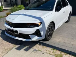 Weiß Gebraucht 2024 Opel Astra Ultimate Kombi | 27.500 € (Guter Preis)