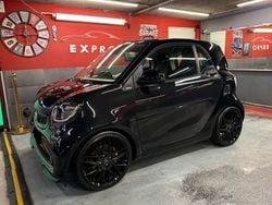 Schwarz Gebraucht 2017 Smart ForTwo Coupé Brabus Coupé | 15.000 € (Fairer Preis)