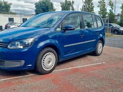 Blau Gebraucht 2011 VW Touran Trendline Van / Kleinbus | 4.999 € (Guter Preis)