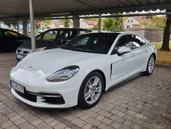 Weiß Gebraucht 2018 Porsche Panamera 4 Limousine | 61.690 € (Fairer Preis)