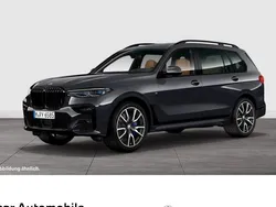Grau Gebraucht 2022 BMW X7 M Sport SUV | 73.730 € (Fairer Preis)