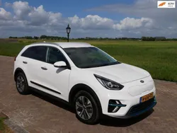 Weiß Gebraucht 2020 Kia e-Niro 3 SUV | 20.569 € (Guter Preis)