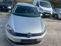Silber Gebraucht 2010 VW Golf VI Comfortline Limousine | 3.399 € (Superpreis)