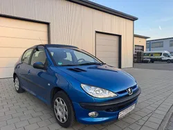 Blau Gebraucht 2003 Peugeot 206 Premium Limousine | 1.200 € (Guter Preis)